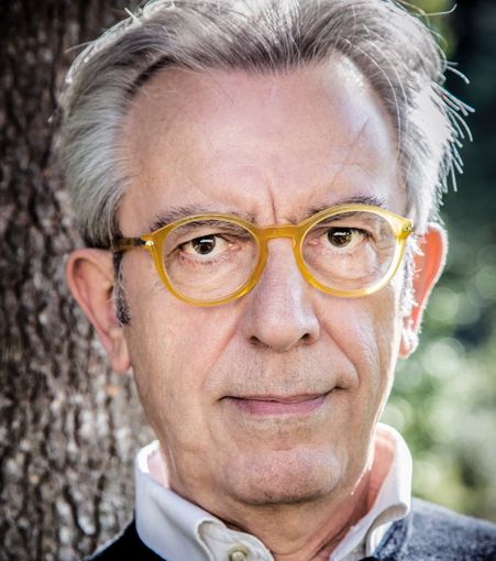 "Il medico dei pazzi" al Teatro Alfieri: verso il tutto esaurito per la commedia di Scarpetta