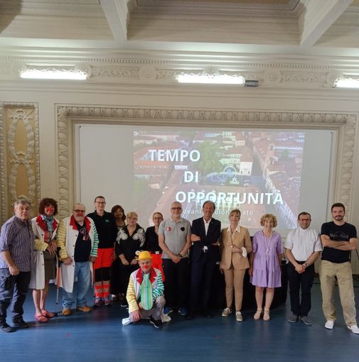 Il volontariato incontra le scuole con "Tempo di opportunità", promosso da Csvaa e Il dono del volo Il volontariato incontra le scuole con "Tempo di opportunità", promosso da Csvaa e Il dono del volo