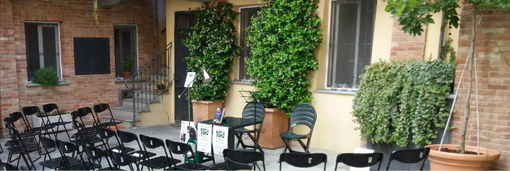 Una nuova iniziativa per chi ama la lettura. Dal 17 giugno 'Il cortile dei lettori - serate con l’autore sotto le stelle' Una nuova iniziativa per chi ama la lettura. Dal 17 giugno 'Il cortile dei lettori - serate con l’autore sotto le stelle'