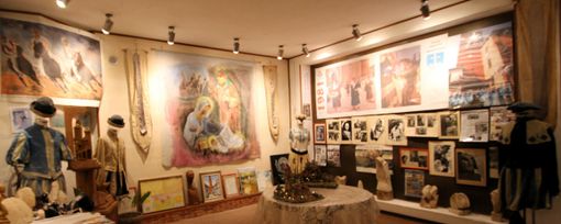 Lo Spazio Artpalio di Montechiaro d'Asti chiude l'anno con il "Natale dell'artista": una stagione espositiva da record