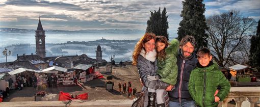 Il Magico Paese di Natale di Govone a bordo di un treno storico Il Magico Paese di Natale di Govone a bordo di un treno storico
