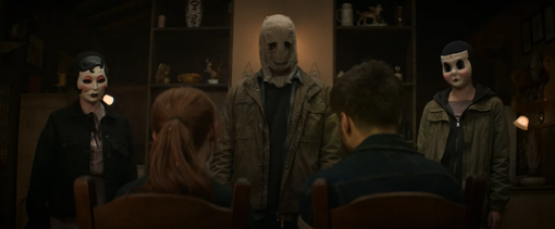 Una scena di Strangers - Capitolo 1, prequel horror di Renny Harlin. Una scena di Strangers - Capitolo 1, prequel horror di Renny Harlin.