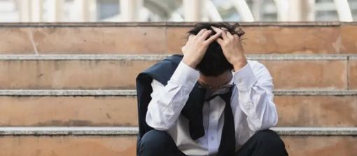 Quarantenne, impiegato, con prestiti tra 10 e 20 mila euro: l'identikit dell'italiano medio indebitato Quarantenne, impiegato, con prestiti tra 10 e 20 mila euro: l'identikit dell'italiano medio indebitato