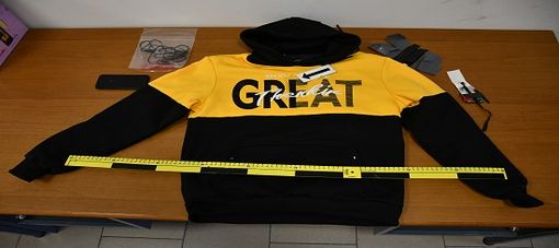 "Furbetti degli esami per la patente" scoperti e denunciati dalla Polizia di Asti "Furbetti degli esami per la patente" scoperti e denunciati dalla Polizia di Asti