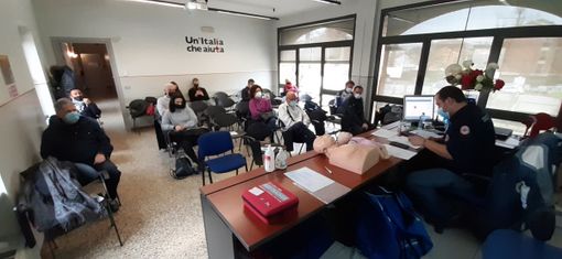 La sede della Croce Rossa di Asti ha ospitato un corso per l'uso di defibrillatori