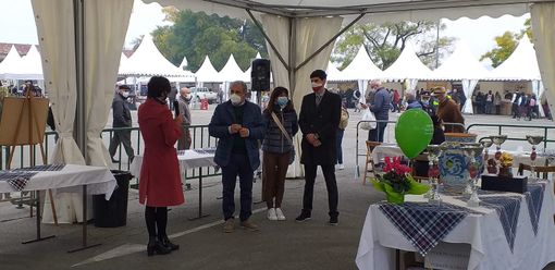Si terrà regolarmente, domenica 25 ottobre, la seconda giornata della FIera del Tartufo di Moncalvo Si terrà regolarmente, domenica 25 ottobre, la seconda giornata della FIera del Tartufo di Moncalvo
