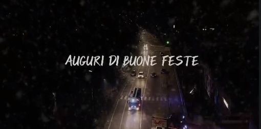 Un fermo immagine tratto dal video diffuso dai Vigili del fuoco del comando di Asti Un fermo immagine tratto dal video diffuso dai Vigili del fuoco del comando di Asti