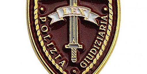 Pregiudicato 50enne ai domiciliari per fabbricazione di documenti d’identità falsi