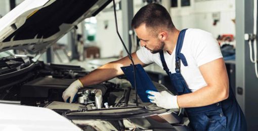 In Piemonte cala l'automotive ma il mercato del lavoro si conferma dinamico e in crescita