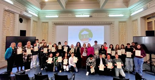 La consegna degli attestati al Quintino Sella La consegna degli attestati al Quintino Sella