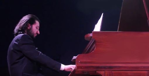 La musica del compositore astigiano Fabio Mengozzi vola in Grecia e Islanda La musica del compositore astigiano Fabio Mengozzi vola in Grecia e Islanda