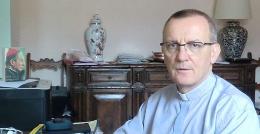 Il vescovo Marco Prastaro