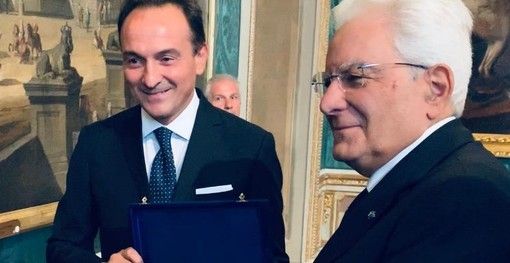 Il governatore Cirio con il Presidente Mattarella in una immagine d'archivio Il governatore Cirio con il Presidente Mattarella in una immagine d'archivio