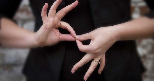 Poste organizza un webinar di educazione digitale tradotto il LIS Poste organizza un webinar di educazione digitale tradotto il LIS