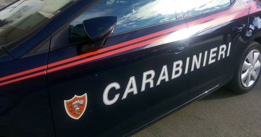 Dramma a Castell'Alfero. Carabiniere si spara con la pistola di ordinanza Dramma a Castell'Alfero. Carabiniere si spara con la pistola di ordinanza