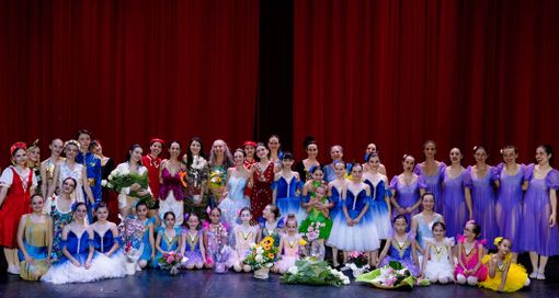 Ciak si balla&quot;: danza, cinema e musical in scena con Annie Royal Academy al Teatro Alfieri di Asti