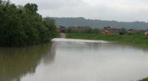 Rocchetta Tanaro: rinvenuto cadavere lungo le sponde di un torrente Rocchetta Tanaro: rinvenuto cadavere lungo le sponde di un torrente