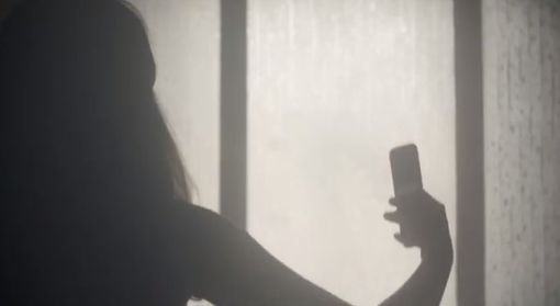 La Polizia Postale mette in guardia contro i pericoli del “revenge porn” [VIDEO]