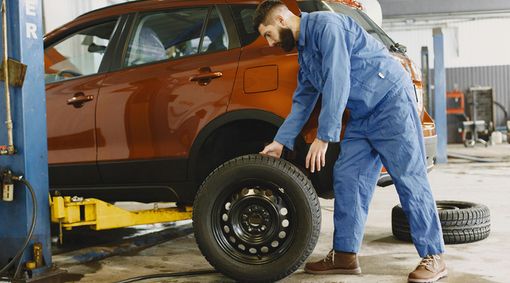 Cambio gomme stagionale: date obbligatorie e calendario 2024 - 2025 [guida completa]