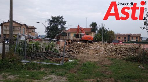 Costigliole d’Asti: piccola “rivoluzione” nel panorama architettonico di Motta [GALLERIA FOTOGRAFICA]