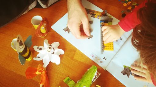 "Storie dall'alveare", una favola al giorno per i vostri bambini. Oggi "Il Cantiere delle Meraviglie" "Storie dall'alveare", una favola al giorno per i vostri bambini. Oggi "Il Cantiere delle Meraviglie"