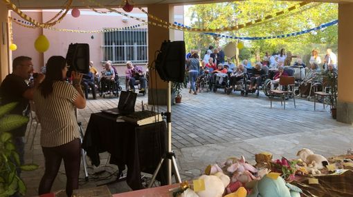 La festa nella struttura La festa nella struttura