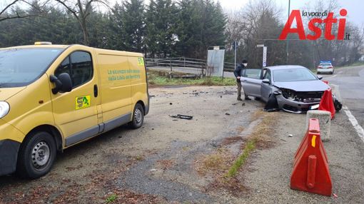 Incidente stradale tra via Al Duca e strada Valmanera, sul posto la Polizia locale