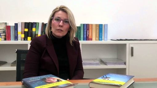 La scrittrice Sara Rattaro alla Libreria Alberi d'acqua di Asti con "Io sono Marie Curie" La scrittrice Sara Rattaro alla Libreria Alberi d'acqua di Asti con "Io sono Marie Curie"