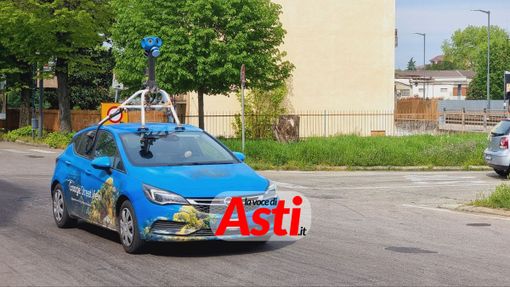 L'auto di Google Street View