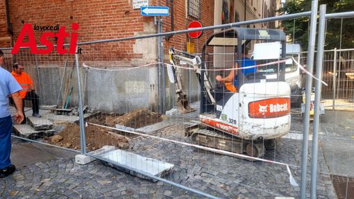 Al via i lavori per il varco ZTL di piazza Roma Al via i lavori per il varco ZTL di piazza Roma