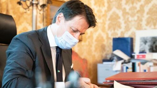 Verso un nuovo lockdown mirato, 'zone rosse' per almeno due settimane Verso un nuovo lockdown mirato, 'zone rosse' per almeno due settimane