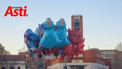 Ultime ore per godere delle attrazioni del luna park e poi, stasera, si chiude