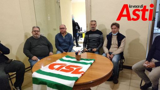Un'immagine della conferenza stampa indetta questo pomeriggio. Al centro della foto, Massimiliano Lamattina Un'immagine della conferenza stampa indetta questo pomeriggio. Al centro della foto, Massimiliano Lamattina