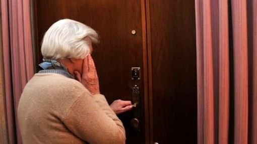 Continuano truffe ad anziane sole nell'Astigiano. Spesso utilizzata la scusa della sanificazione Continuano truffe ad anziane sole nell'Astigiano. Spesso utilizzata la scusa della sanificazione