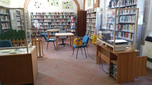 Una sala della Biblioteca di Fontanile