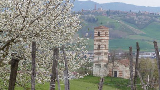 La splendida chiesa romanica di San Nazario e Celso La splendida chiesa romanica di San Nazario e Celso