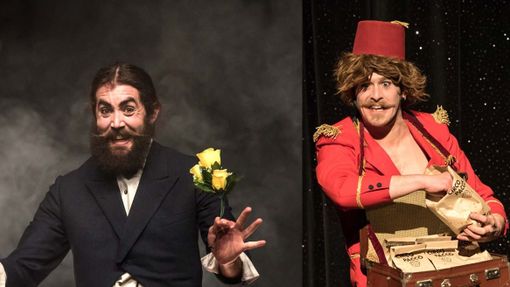 Divertimento, magia e... pop corn con “Paccottiglia Deluxe: cialtroneria di qualità superiore” a Montiglio Monferrato