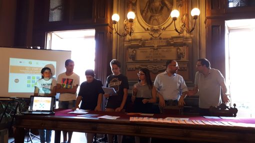 Un mpomento della conferenza stampa