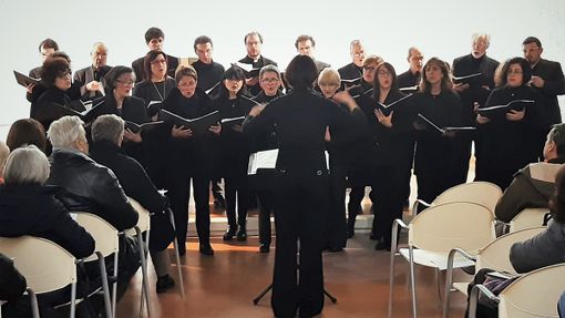 Il coro Porta Paradisi Il coro Porta Paradisi