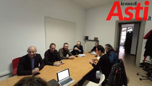 Un'immagine della conferenza stampa di questo pomeriggio. Mancano i consiglieri Ferlisi, Motta e Anselmo, giunti a conferenza in corso Un'immagine della conferenza stampa di questo pomeriggio. Mancano i consiglieri Ferlisi, Motta e Anselmo, giunti a conferenza in corso