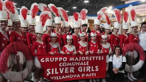 Oggi le Majorettes Silver Girl di Villanova d'Asti animeranno il grande Carnevale di Viareggio