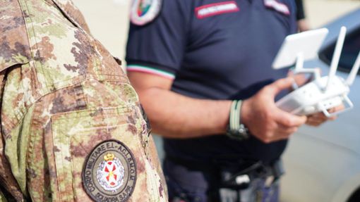 Castelnuovo Belbo, monitorati con droni dell’Esercito il corso del Belbo e i dissesti idrogeologici provocati dalle piogge dell’autunno scorso Castelnuovo Belbo, monitorati con droni dell’Esercito il corso del Belbo e i dissesti idrogeologici provocati dalle piogge dell’autunno scorso