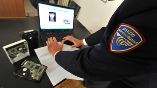 Revenge porn, molestie social, lotta al cyberterrorismo: casi in aumento in un 2023 ricco di interventi per la Polizia Postale Revenge porn, molestie social, lotta al cyberterrorismo: casi in aumento in un 2023 ricco di interventi per la Polizia Postale