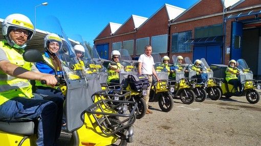 Poste Italiane, anche nell'Astigiano, viaggia con oltre 50 mezzi ecologici Poste Italiane, anche nell'Astigiano, viaggia con oltre 50 mezzi ecologici