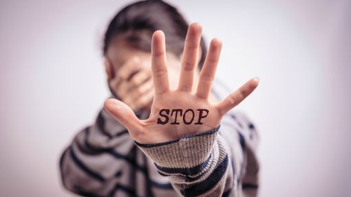 L'APRI di Asti a teatro contro la violenza sulle donne con le voci di chi l'ha subita