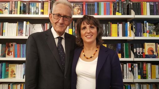 Il professor Beppe Ghisolfi, già ospite al Caffè Letterario di Silvia Gullino