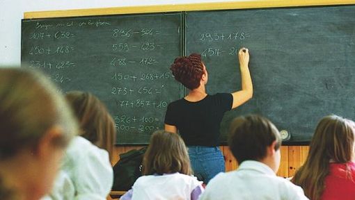 L’amarezza dei sindacati della scuola: “Servono più di 7000 docenti di ruolo" L’amarezza dei sindacati della scuola: “Servono più di 7000 docenti di ruolo"