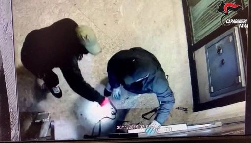 Oggi in carcere ad Asti l'interrogatorio di garanzia dell'astigiano Nuara, dopo l'arresto per gli assalti ai bancomat Oggi in carcere ad Asti l'interrogatorio di garanzia dell'astigiano Nuara, dopo l'arresto per gli assalti ai bancomat
