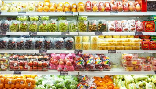 Causa caro energia, si paga più la bottiglia del pomodoro