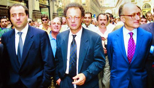 "I venerdì della storia" a Roatto: Quattrocchi racconta gli anni '90 italiani "I venerdì della storia" a Roatto: Quattrocchi racconta gli anni '90 italiani